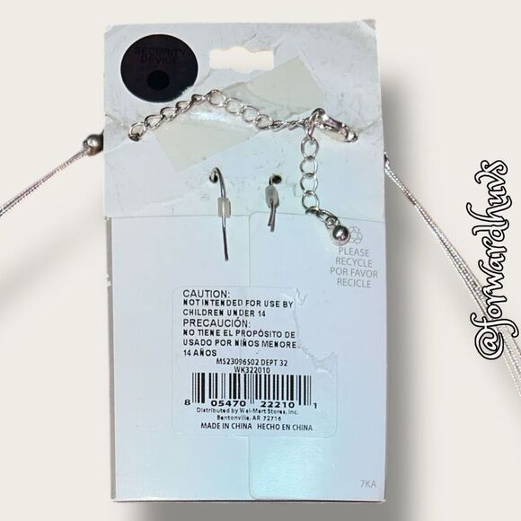 Bundle Sale 3 for $15 | Black and Silver Wire Necklace & Earring Set - Picture 5 of 7